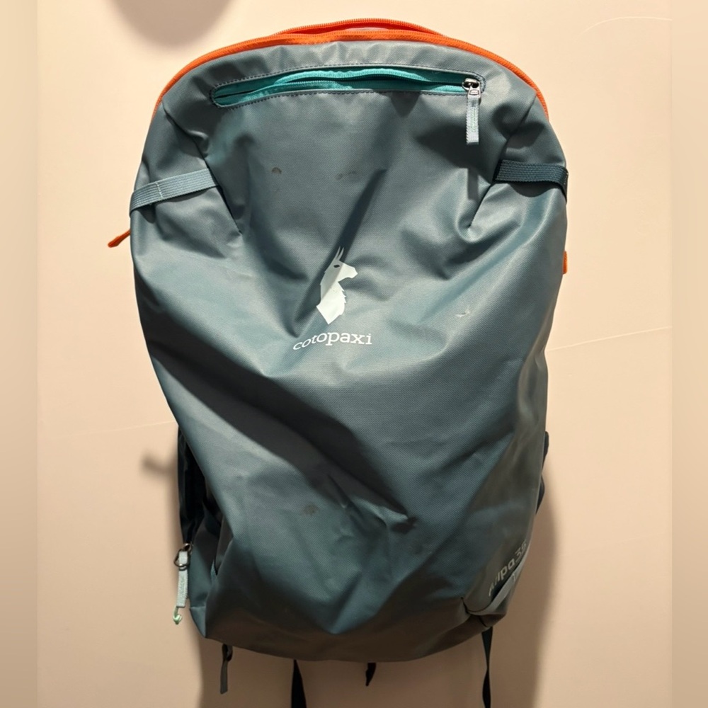 Cotopaxi Allpa 35L Travel Pack in Blue Spruce/Abyss - Picture 6 of 15
